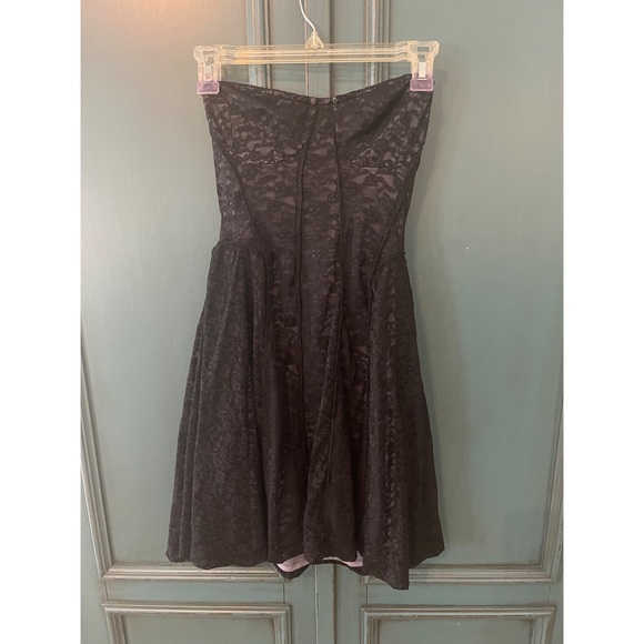 Victoria’s Secret lace bodice sleeveless dress - Picture 1 of 4